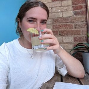 Meet your Posher, Janita